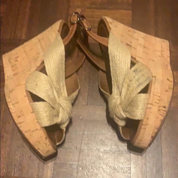 Dolce & Gabbana 38 wedge cork - Picture 3 of 6